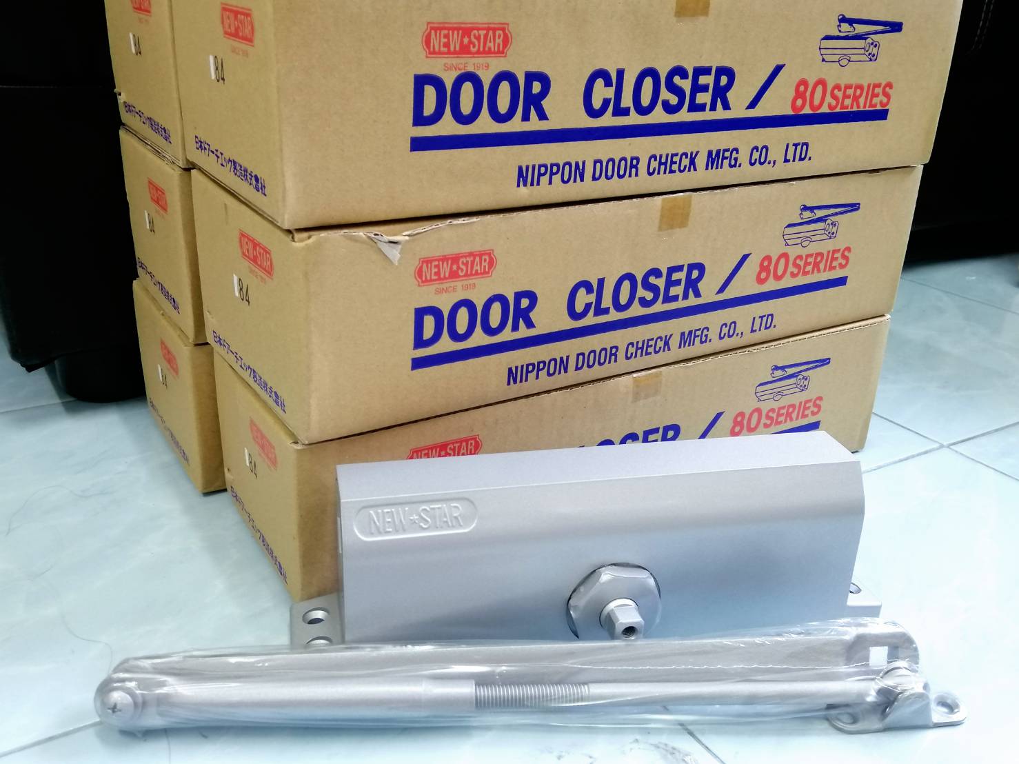 NEWSTAR 81 โช๊คอัพประตู Door Closer (ไม่ตั้งค้าง) 800X1800MM